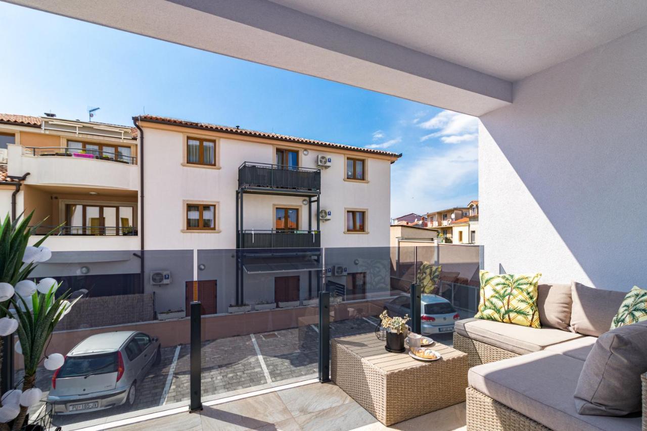 Apartment M****, New City Apartment + Parking Πούλα Εξωτερικό φωτογραφία