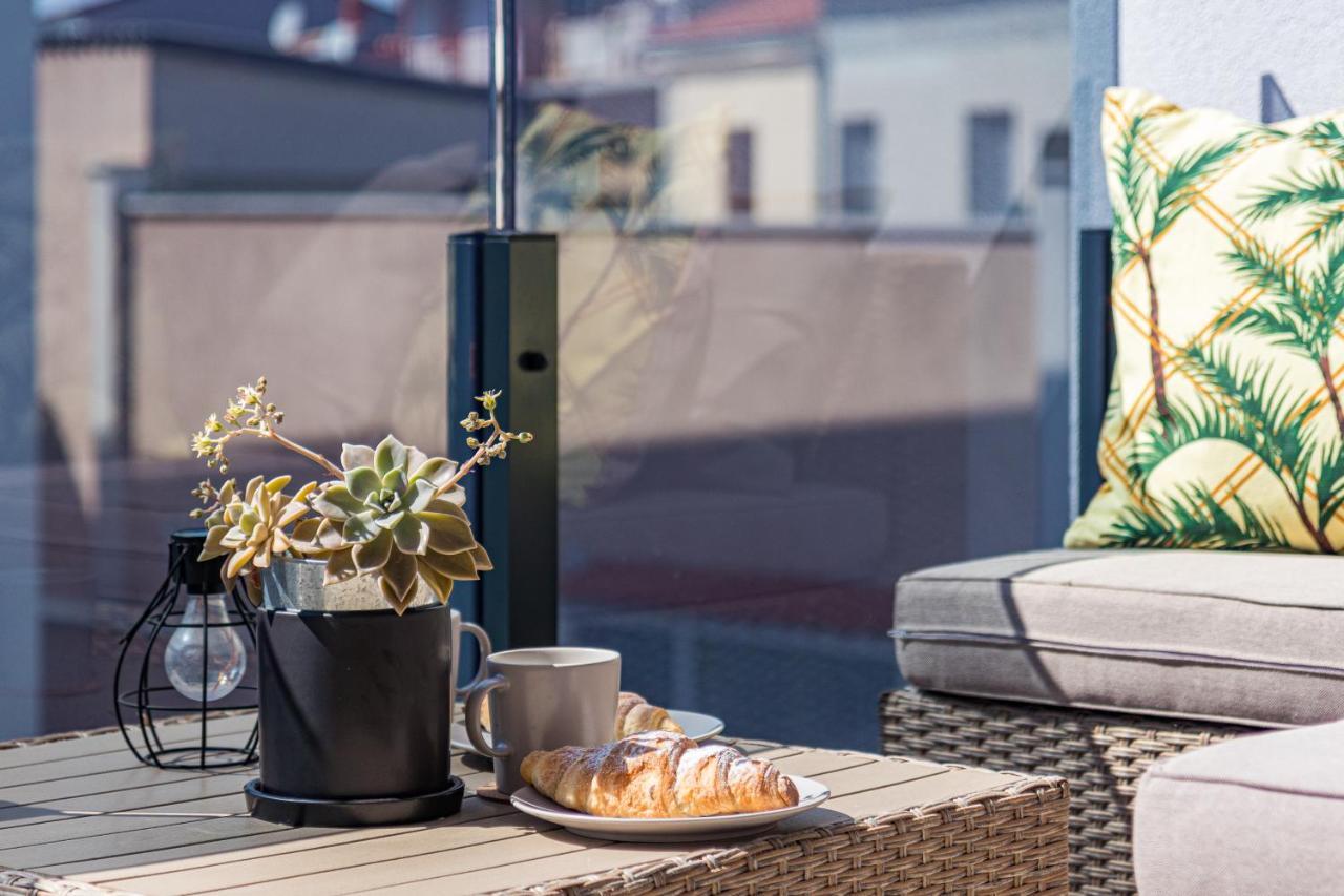 Apartment M****, New City Apartment + Parking Πούλα Εξωτερικό φωτογραφία
