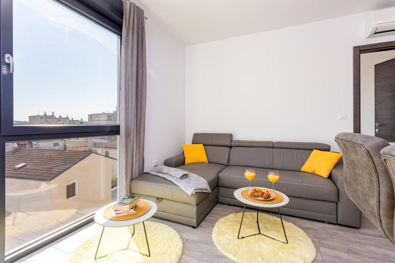 Apartment M****, New City Apartment + Parking Πούλα Εξωτερικό φωτογραφία